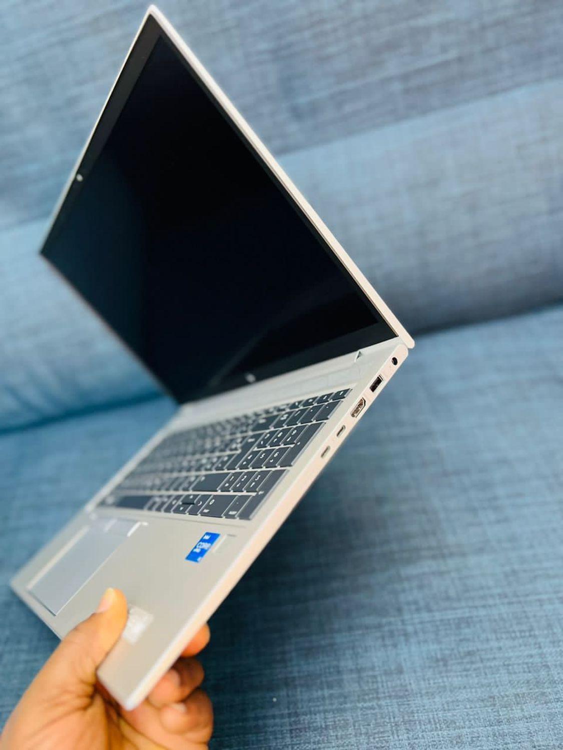 HP ELITEOOK G7 1